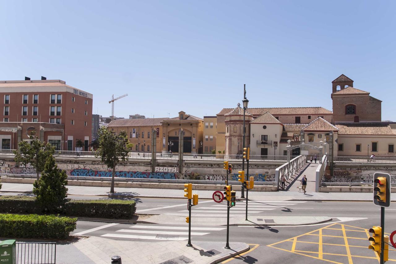 Апартаменты Premium Historic Center & Parking Малага Экстерьер фото